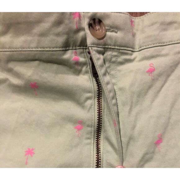 Tackle & Tides light green cotton twill shorts with pink palm trees and flamingo - Picture 8 of 8